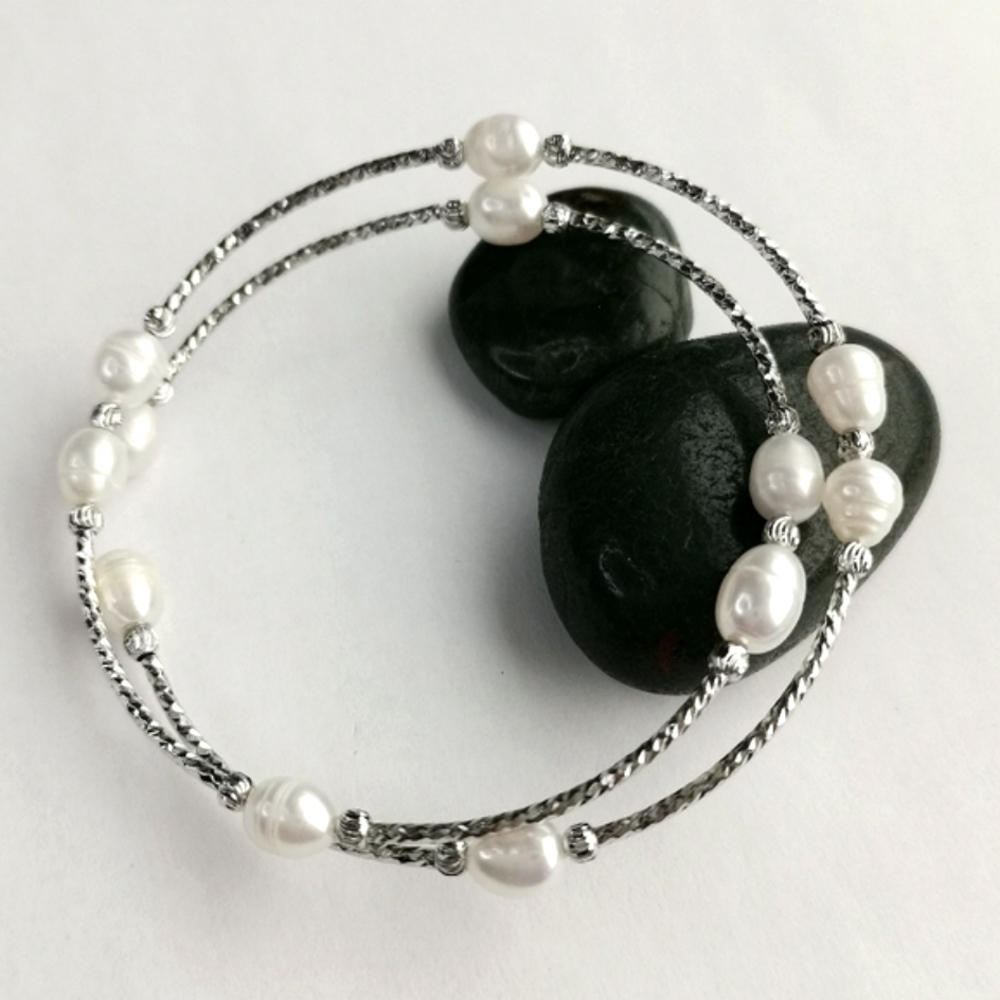 Nwt White freshwater Pearl sterling silver bangle wraparound bracelet